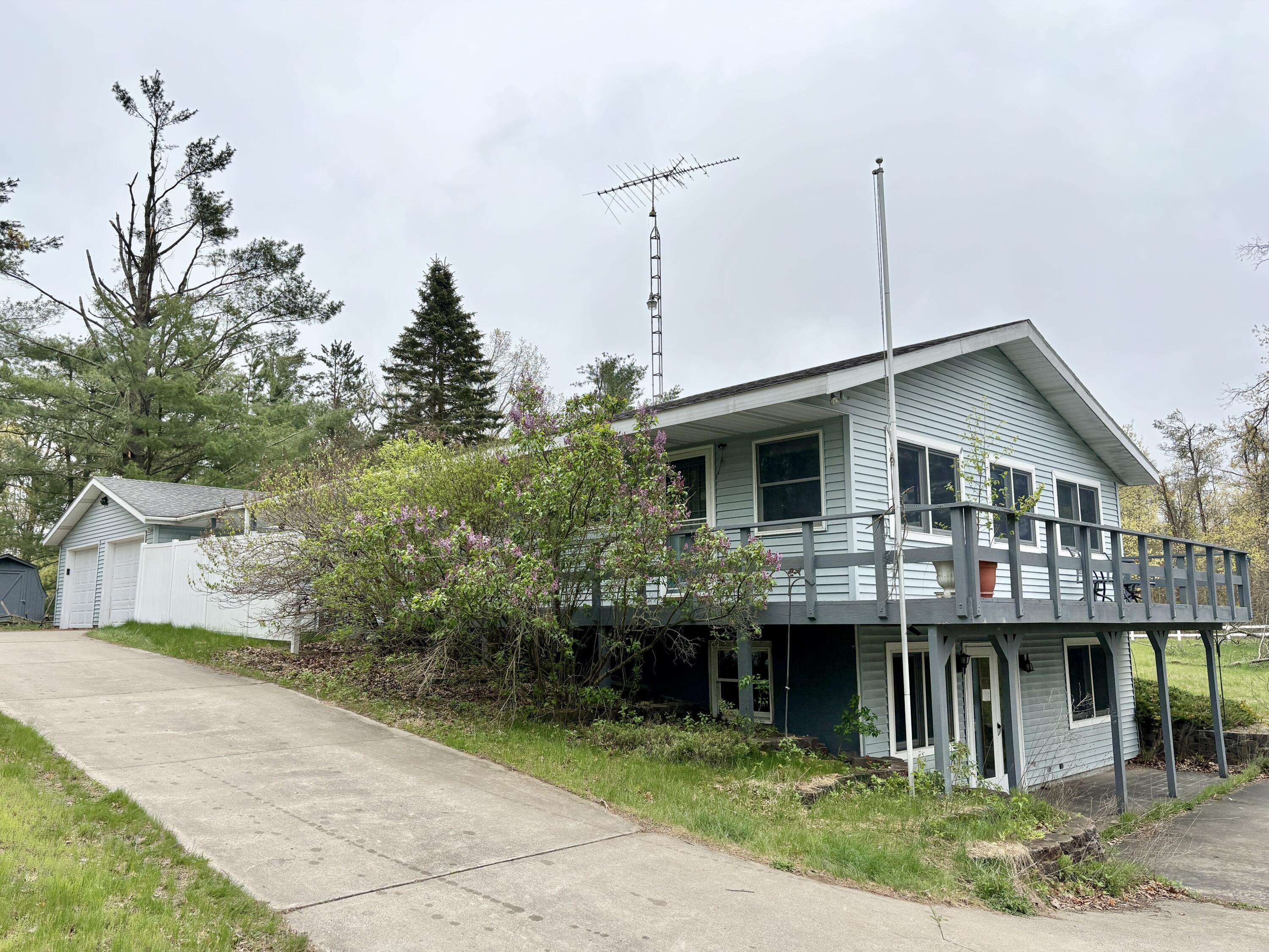 Lewiston, MI 49756,5356 Spruce DR