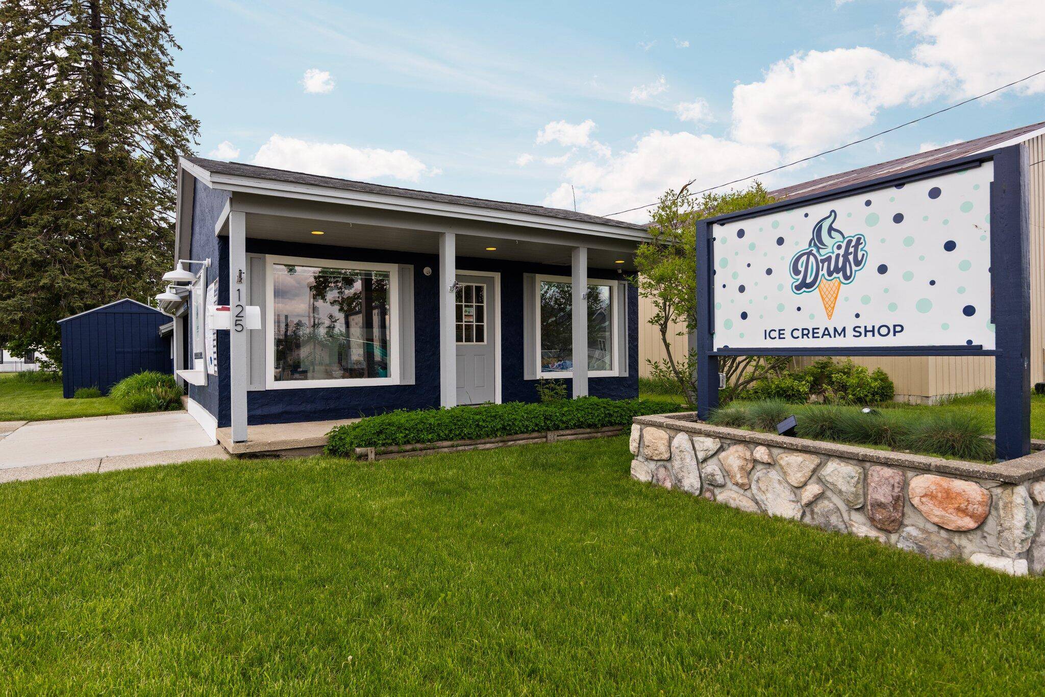 Gaylord, MI 49735,125 N Otsego AVE