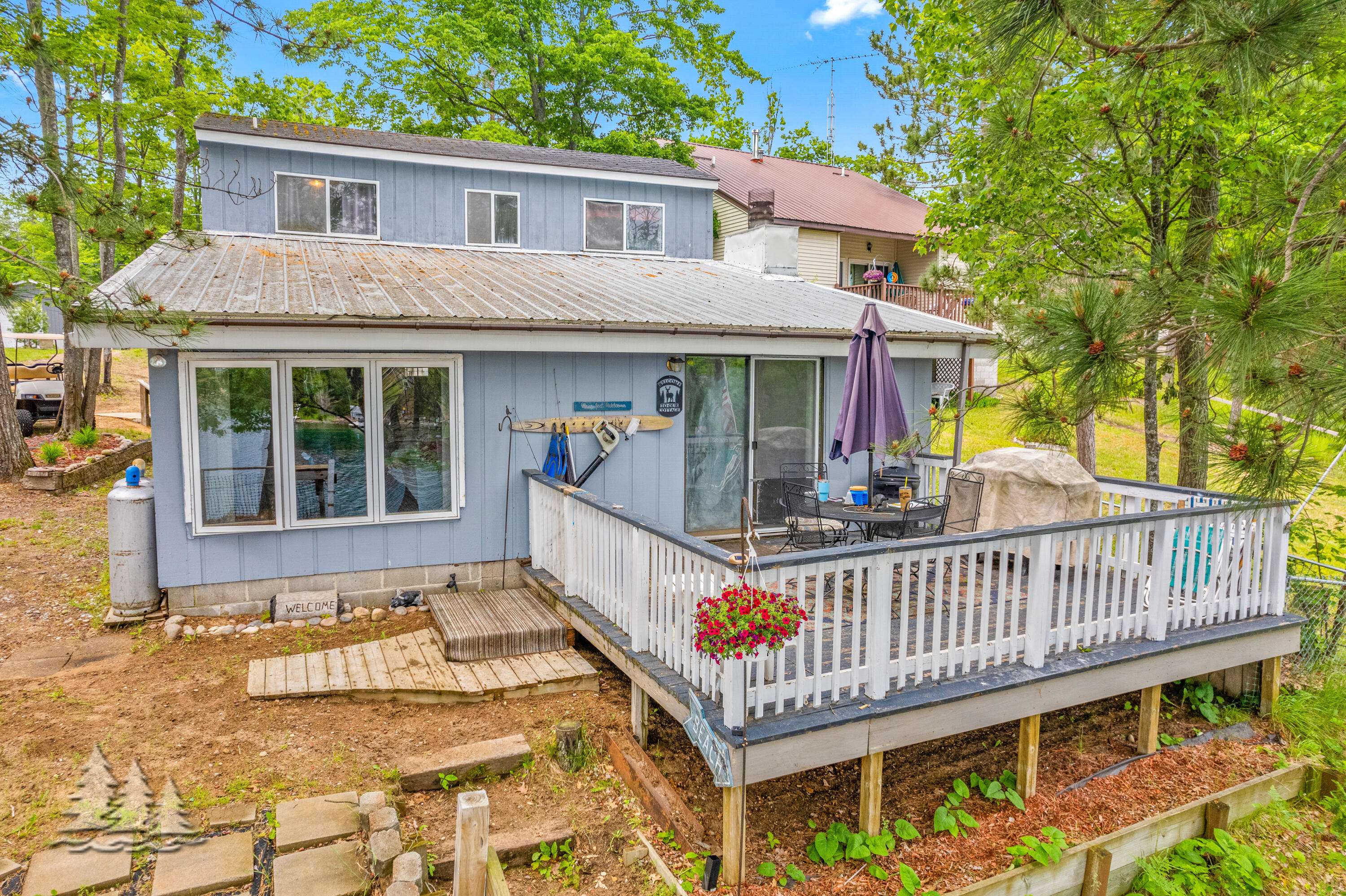 Johannesburg, MI 49751,6099 Honey LN