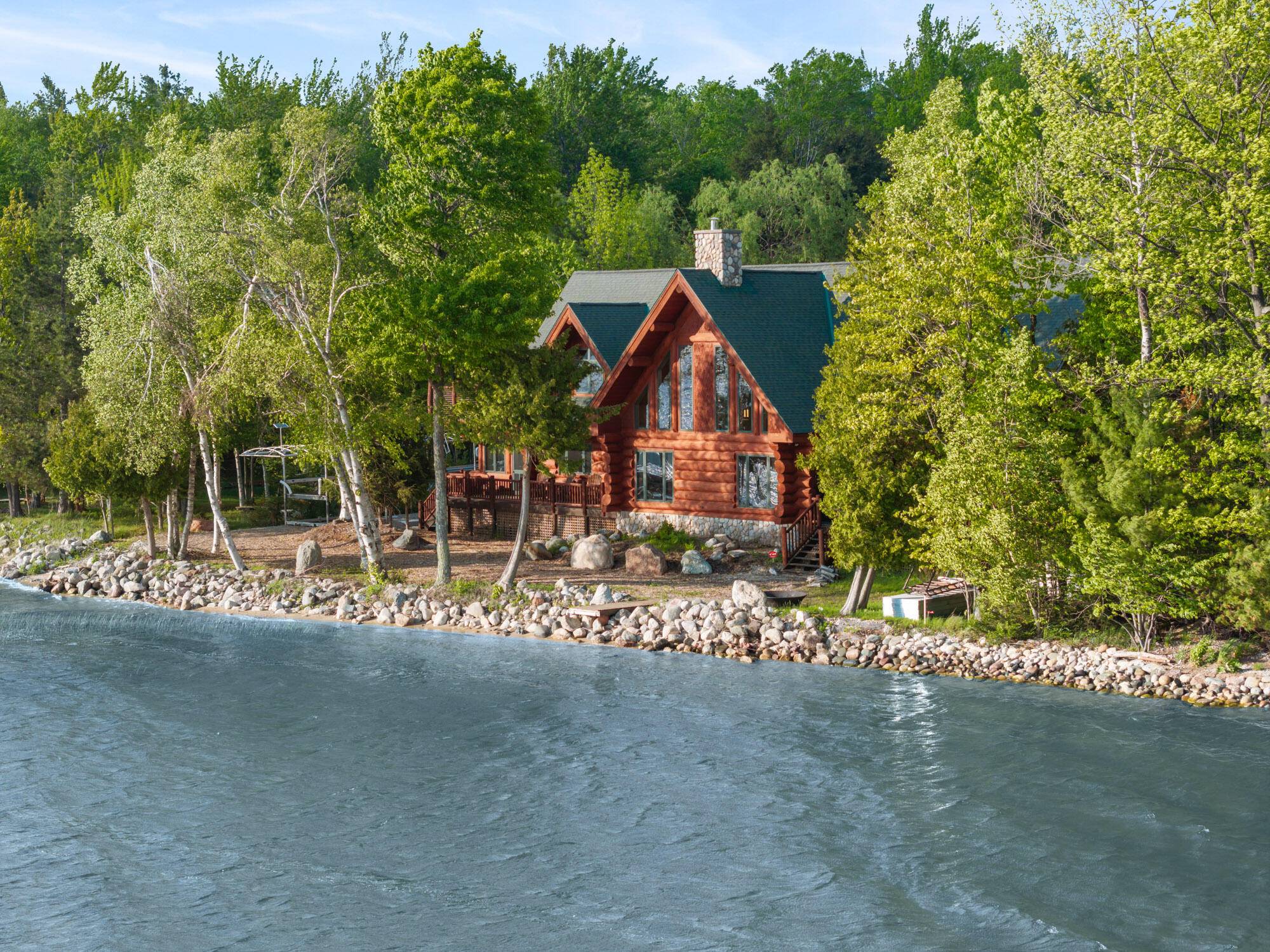 Levering, MI 49755,8623 Manitou Shores TRL