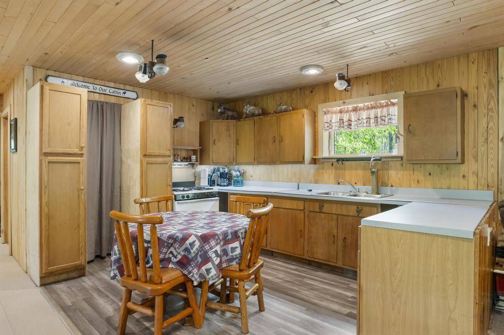 Petoskey, MI 49770,3221 Krause Road RD