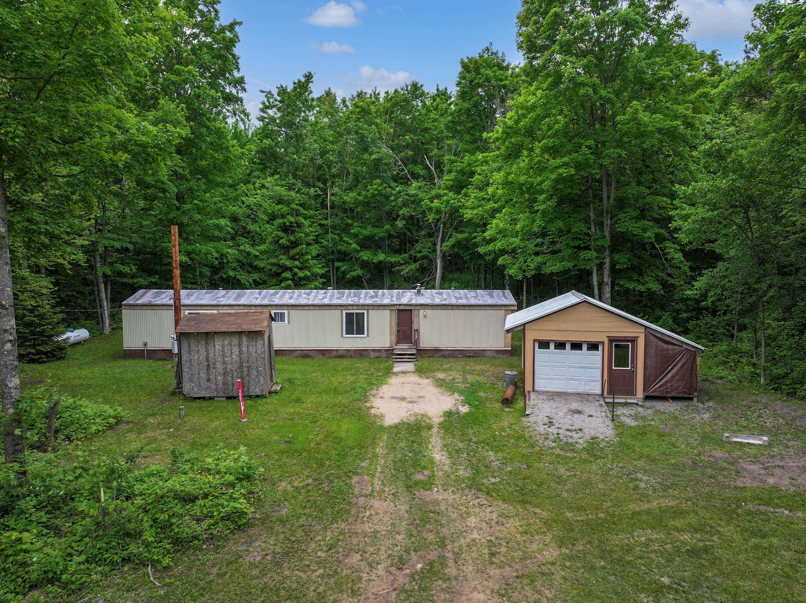Elmira, MI 49730,3178 Tobias RD