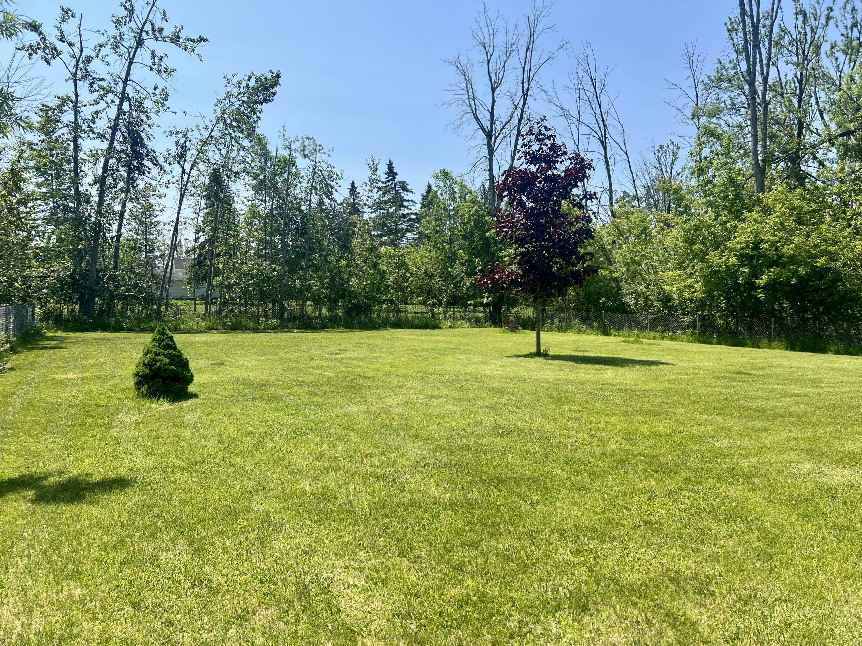 Cheboygan, MI 49721,1604 Harrison AVE
