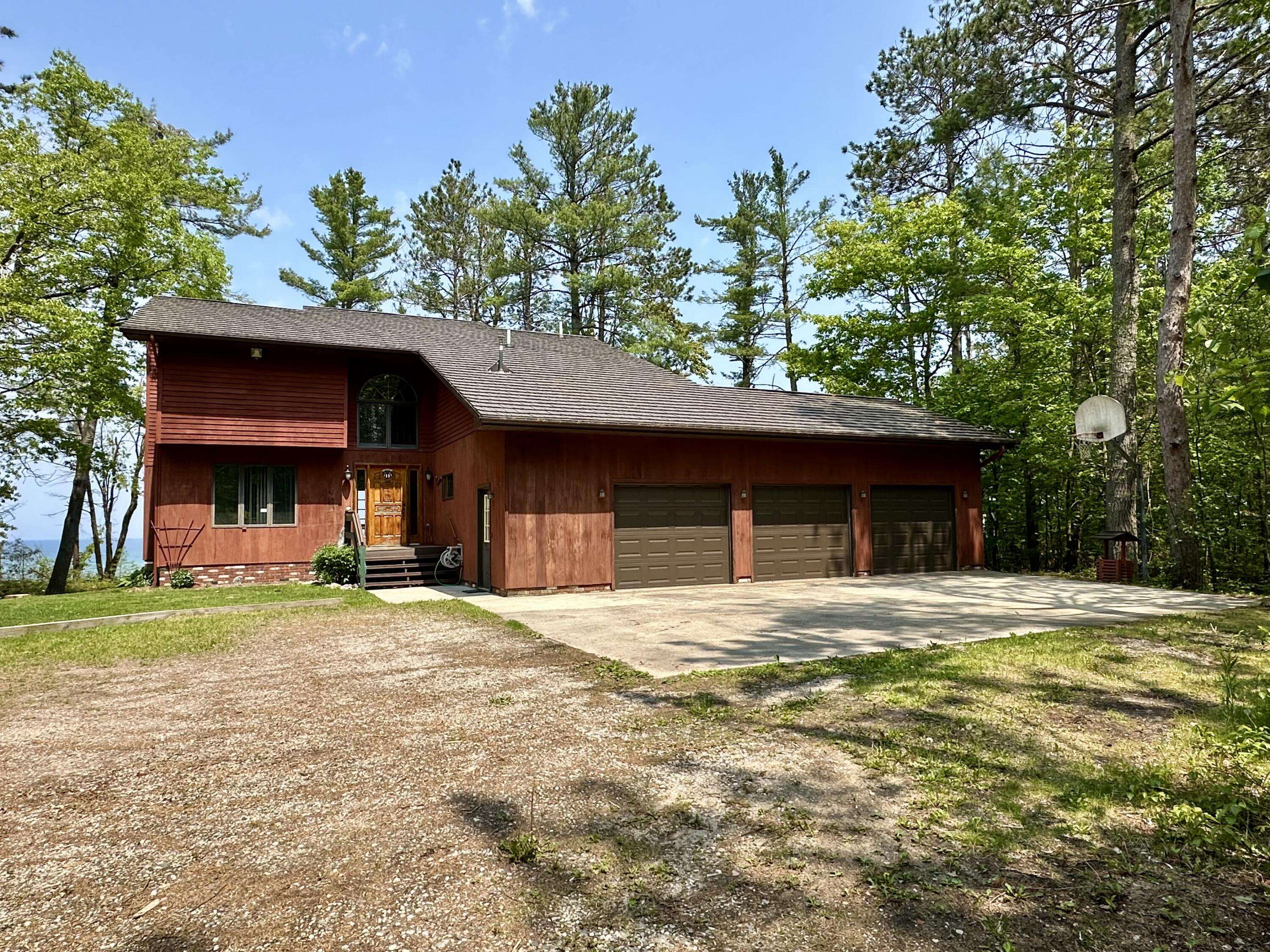 Cheboygan, MI 49721,9561 Highbanks DR