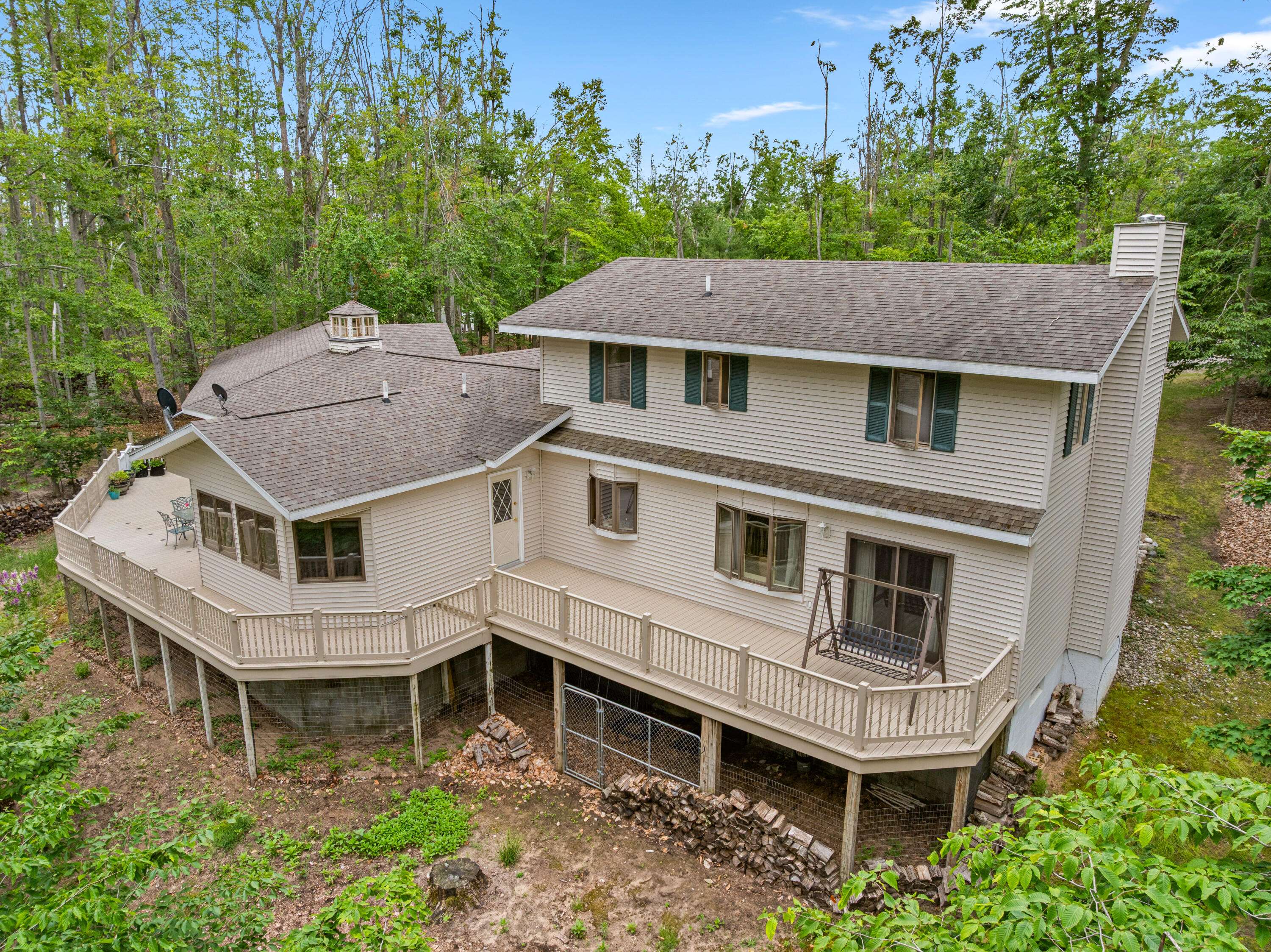 Gaylord, MI 49735,982 Shaggy Bark CT