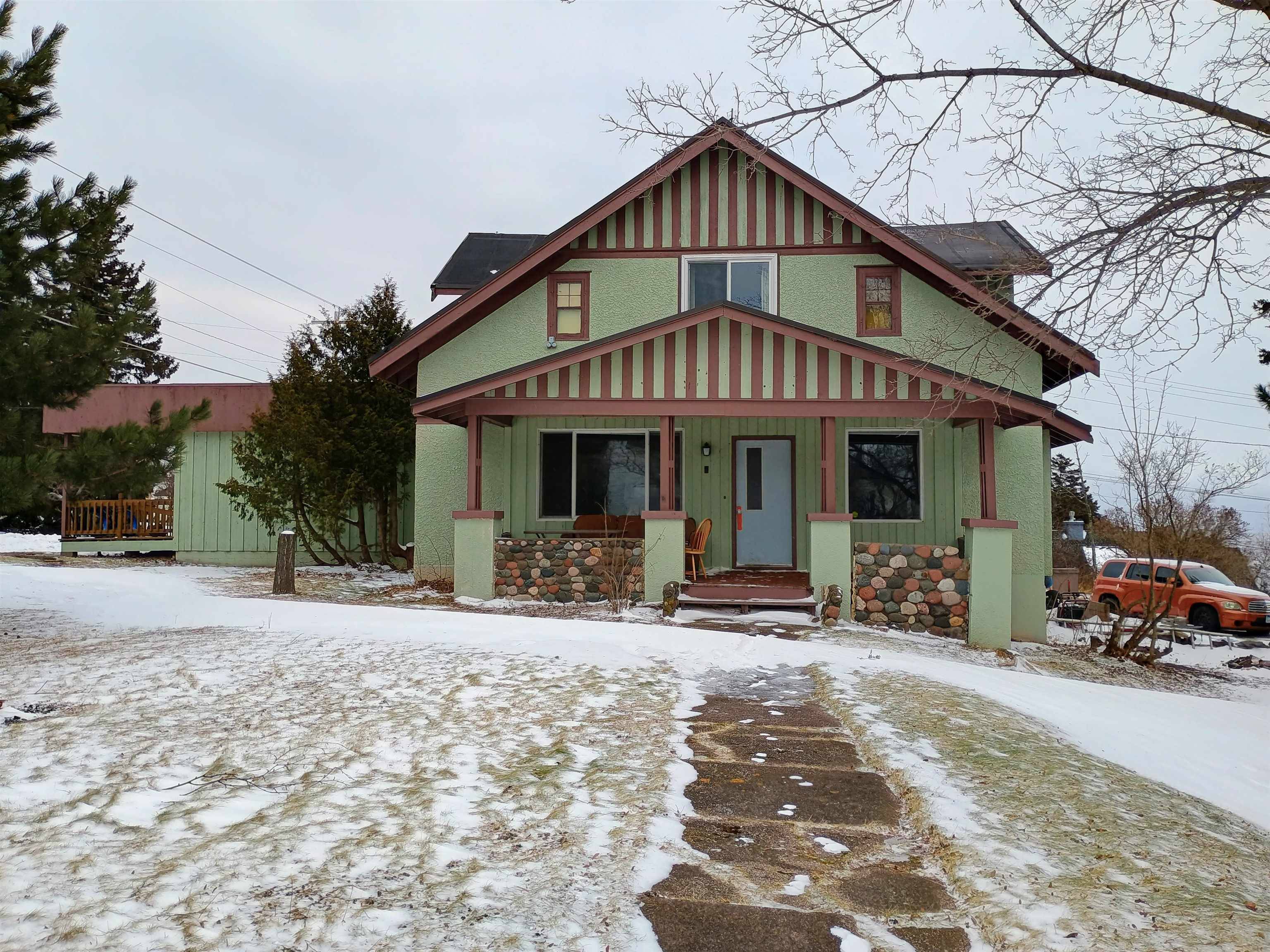 Grand Marais, MN 55604,120 W 2nd St