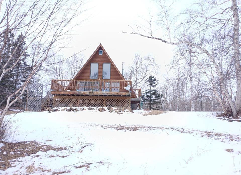 Grand Marais, MN 55604,28 Morgan Rd