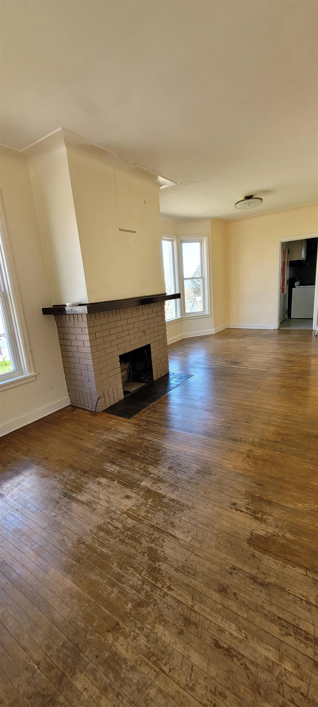 Duluth, MN 55805,112 E 5th St