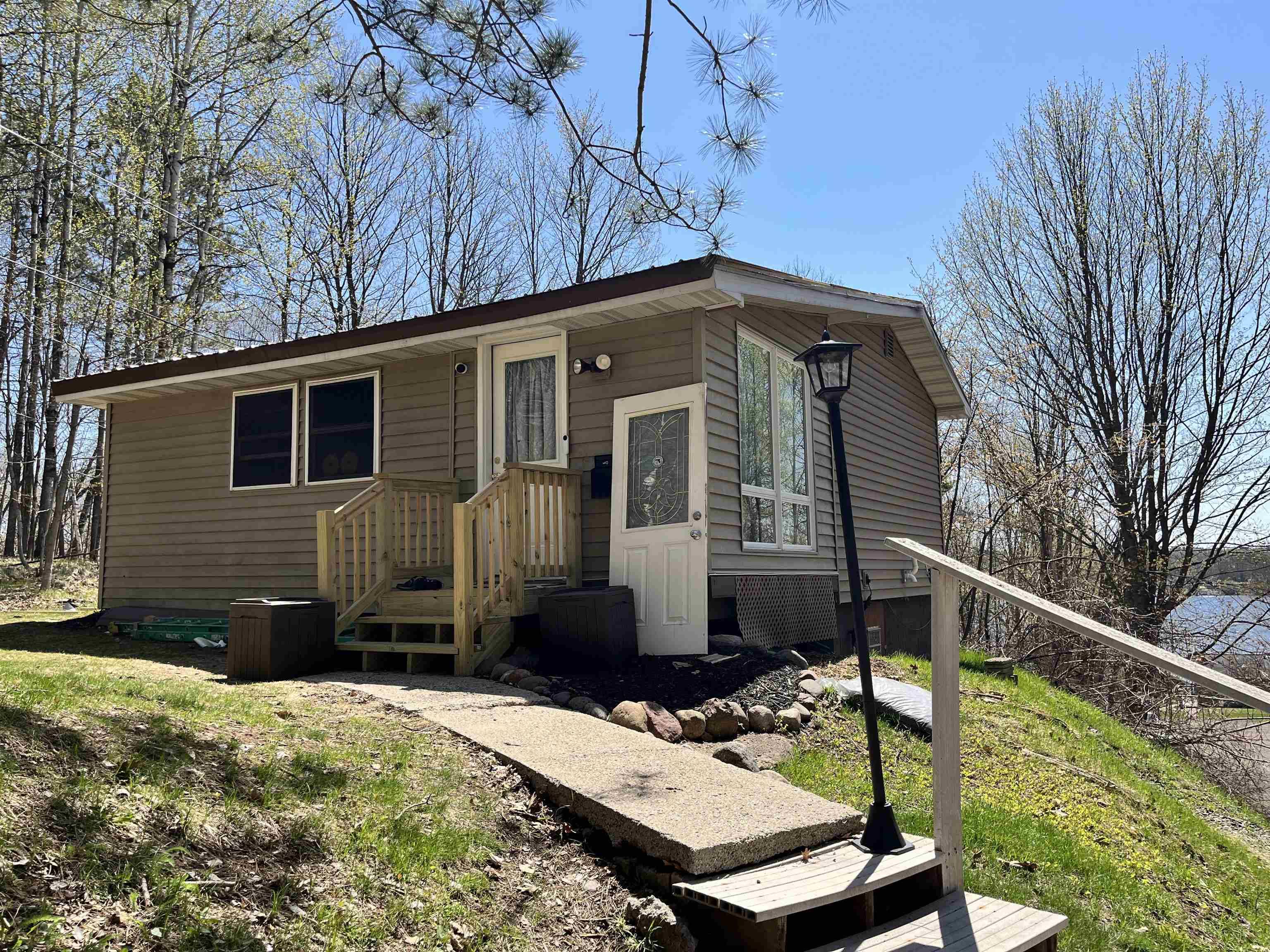 Duluth, MN 55811,5886 N Pike Lake Rd