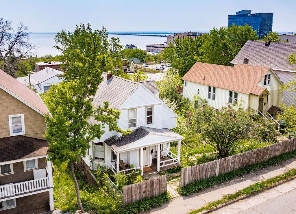 Duluth, MN 55805,714 E 5th St