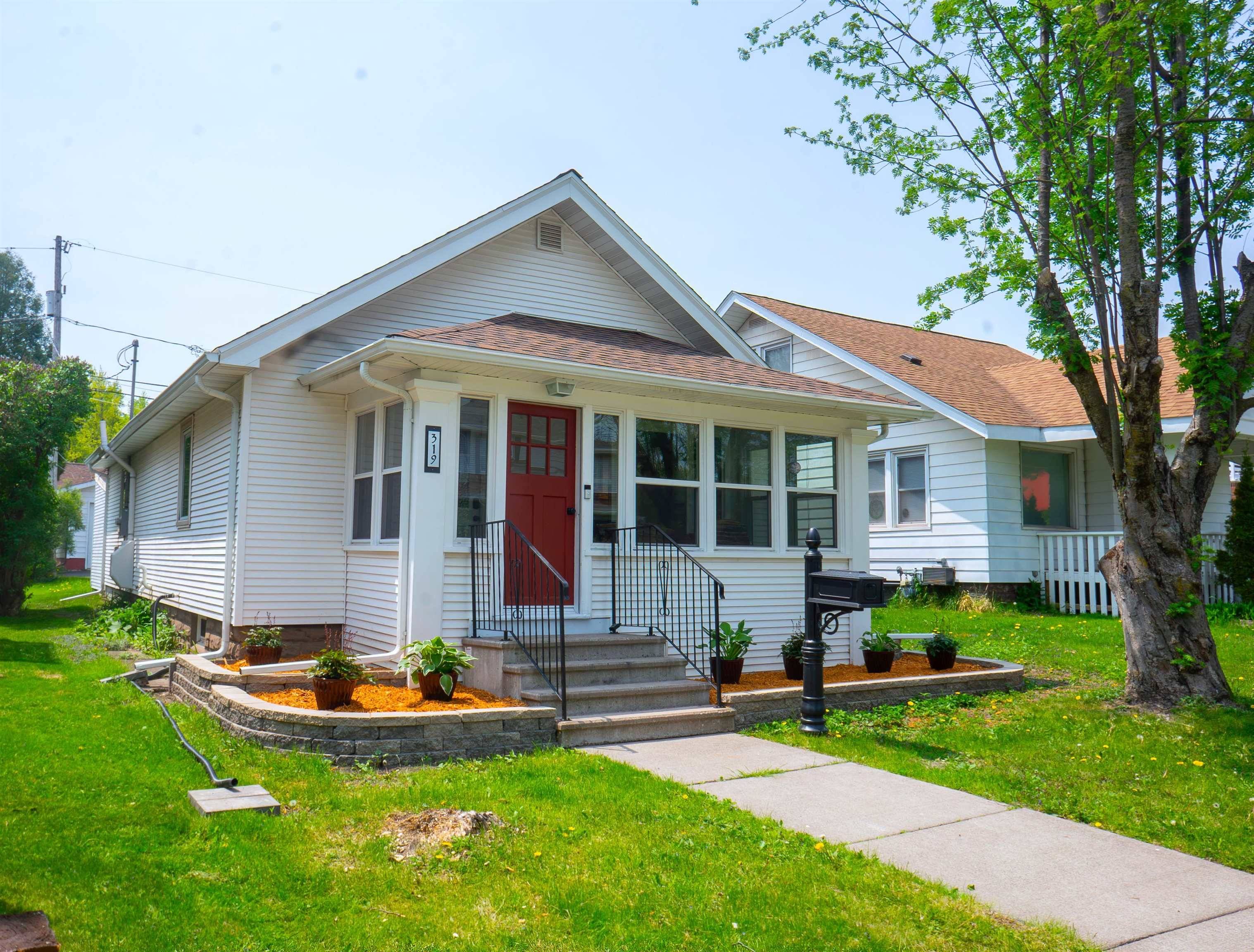 Duluth, MN 55807,319 N 84th Ave W