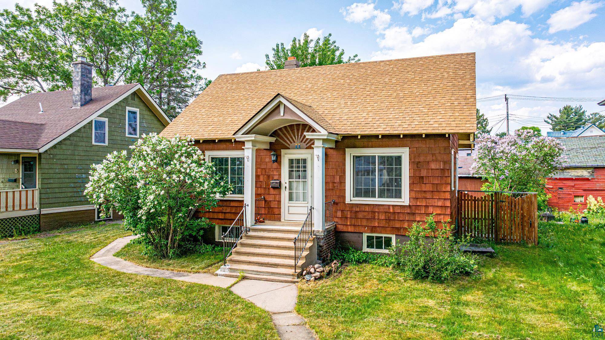 Ely, MN 55731,11 E White St