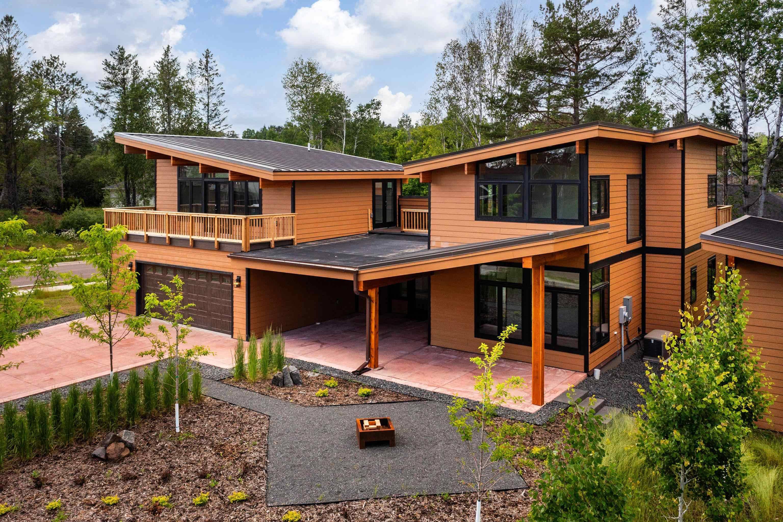 Duluth, MN 55803,311 Hartley Hills Lane