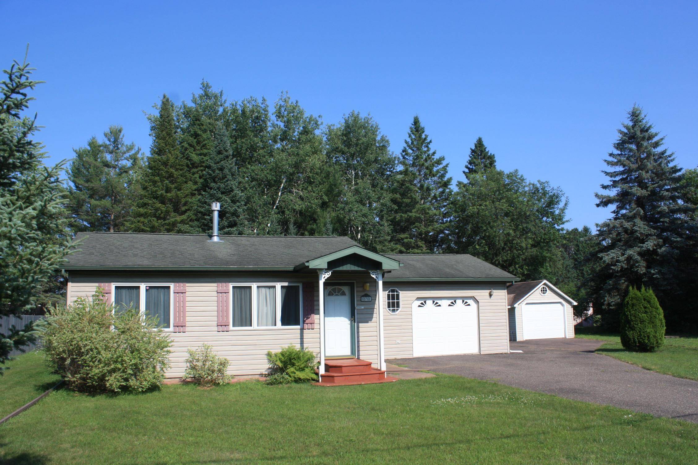 Hayward, WI 54843,10710 Beal Ave