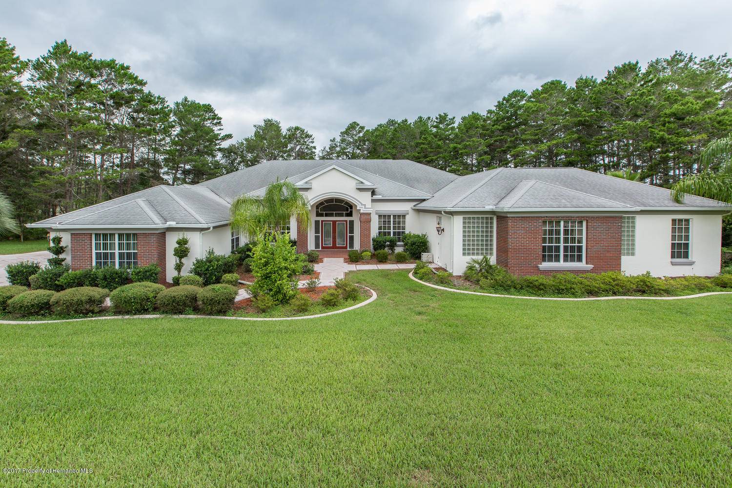 Weeki Wachee, FL 34613,11137 Woodland Waters