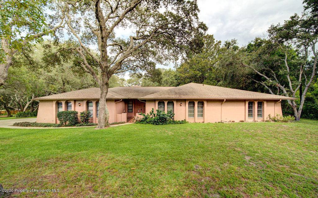 Hudson, FL 34667,18621 ANGLEWOOD Drive