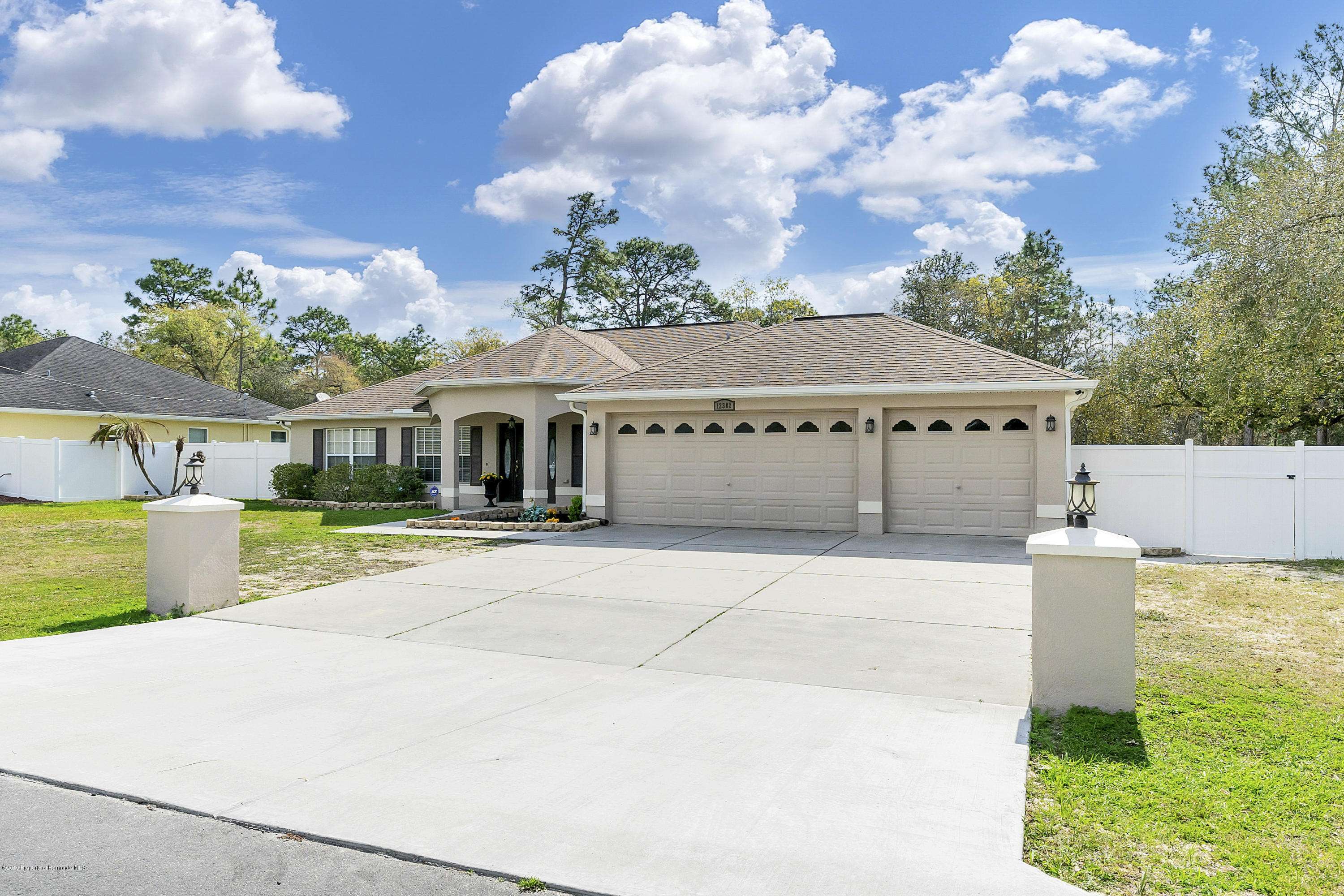 Weeki Wachee, FL 34614,12382 Jaybird Road