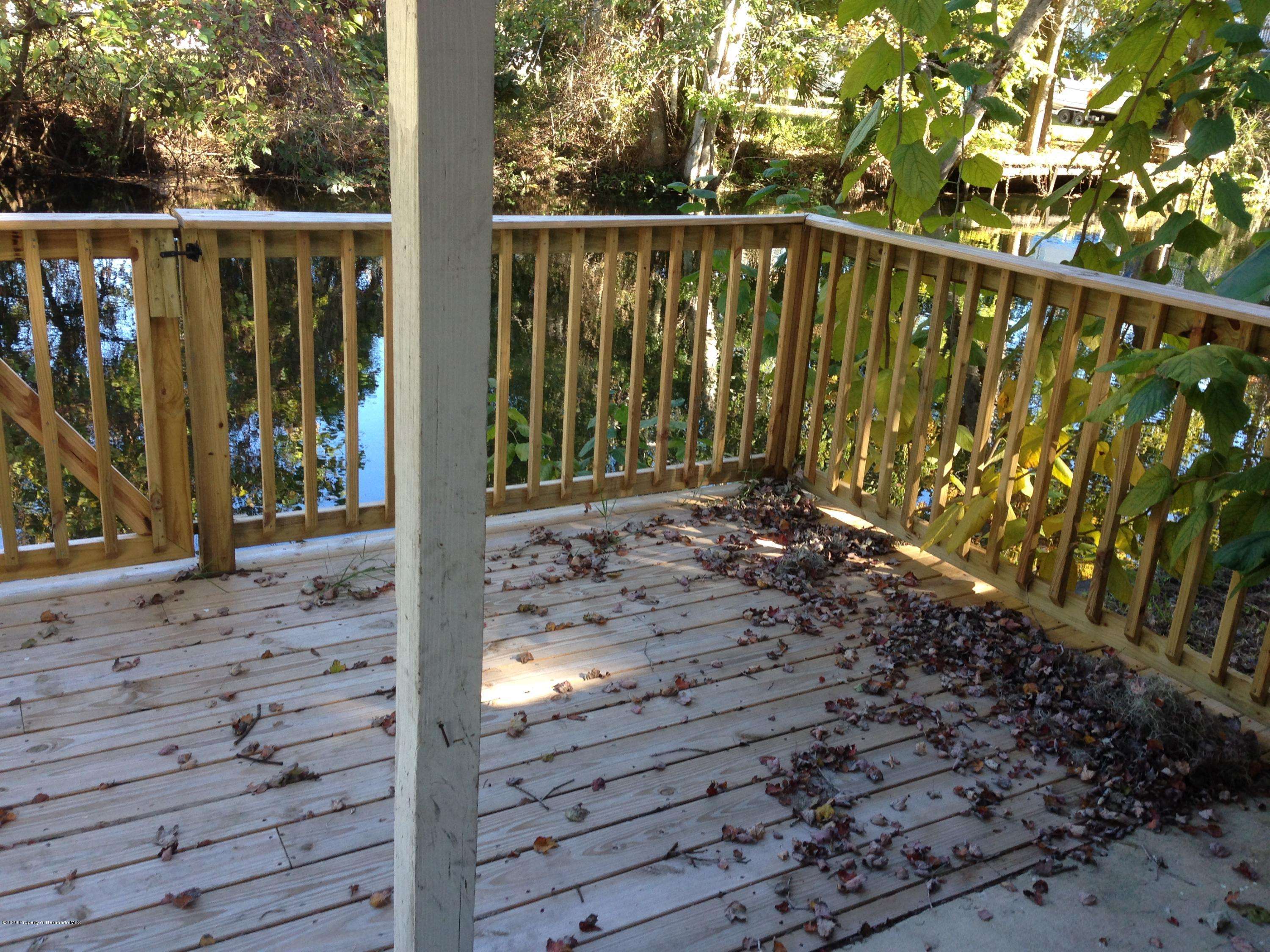 Weeki Wachee, FL 34607,7268 Coventry Court