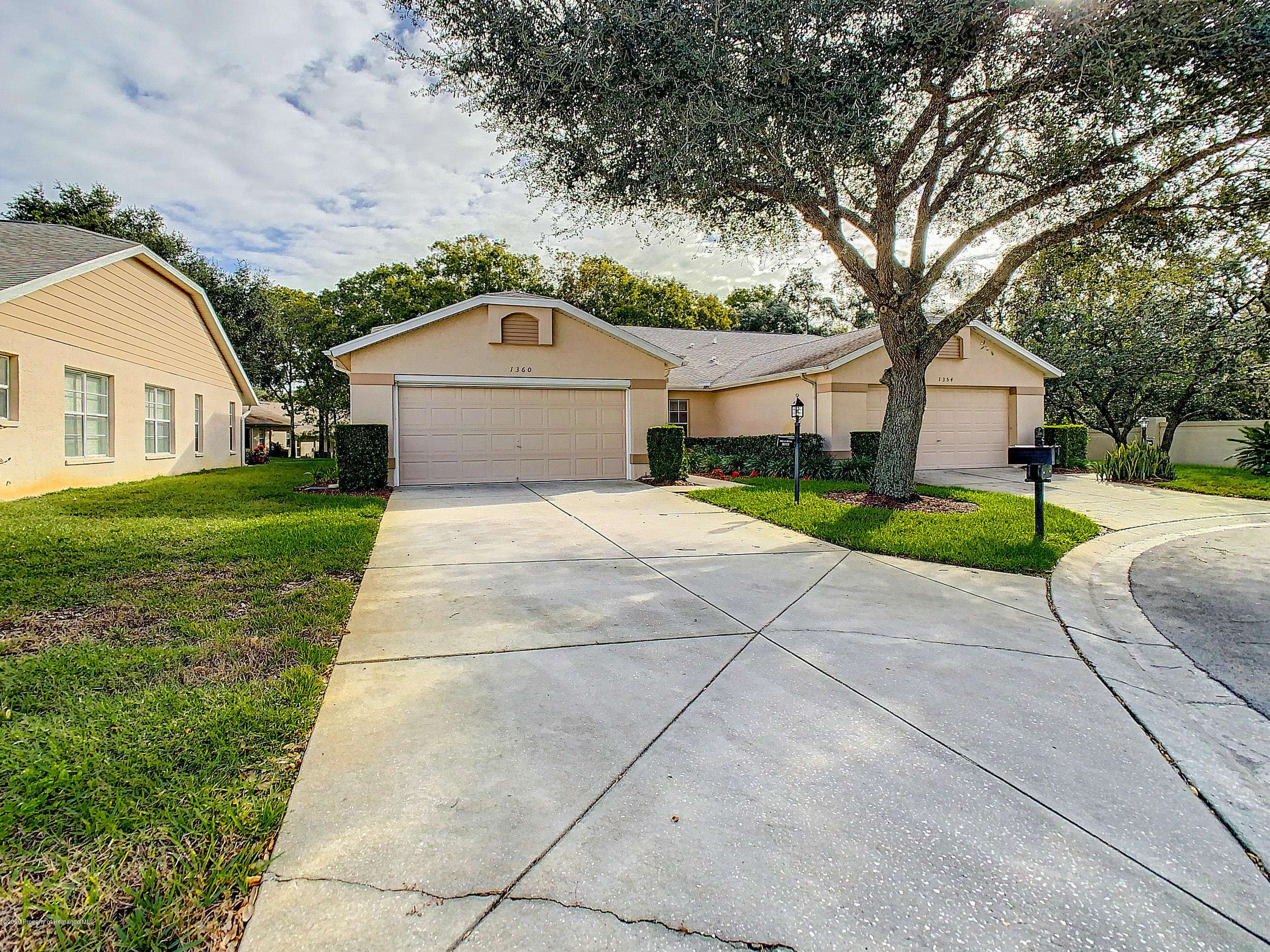 Spring Hill, FL 34606,1360 Crescent Oaks Court