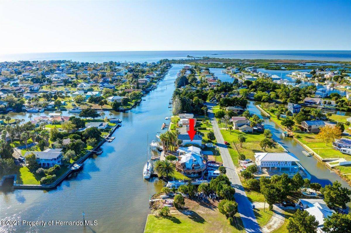 Hernando Beach, FL 34607,4984 Cedarbrook Lane