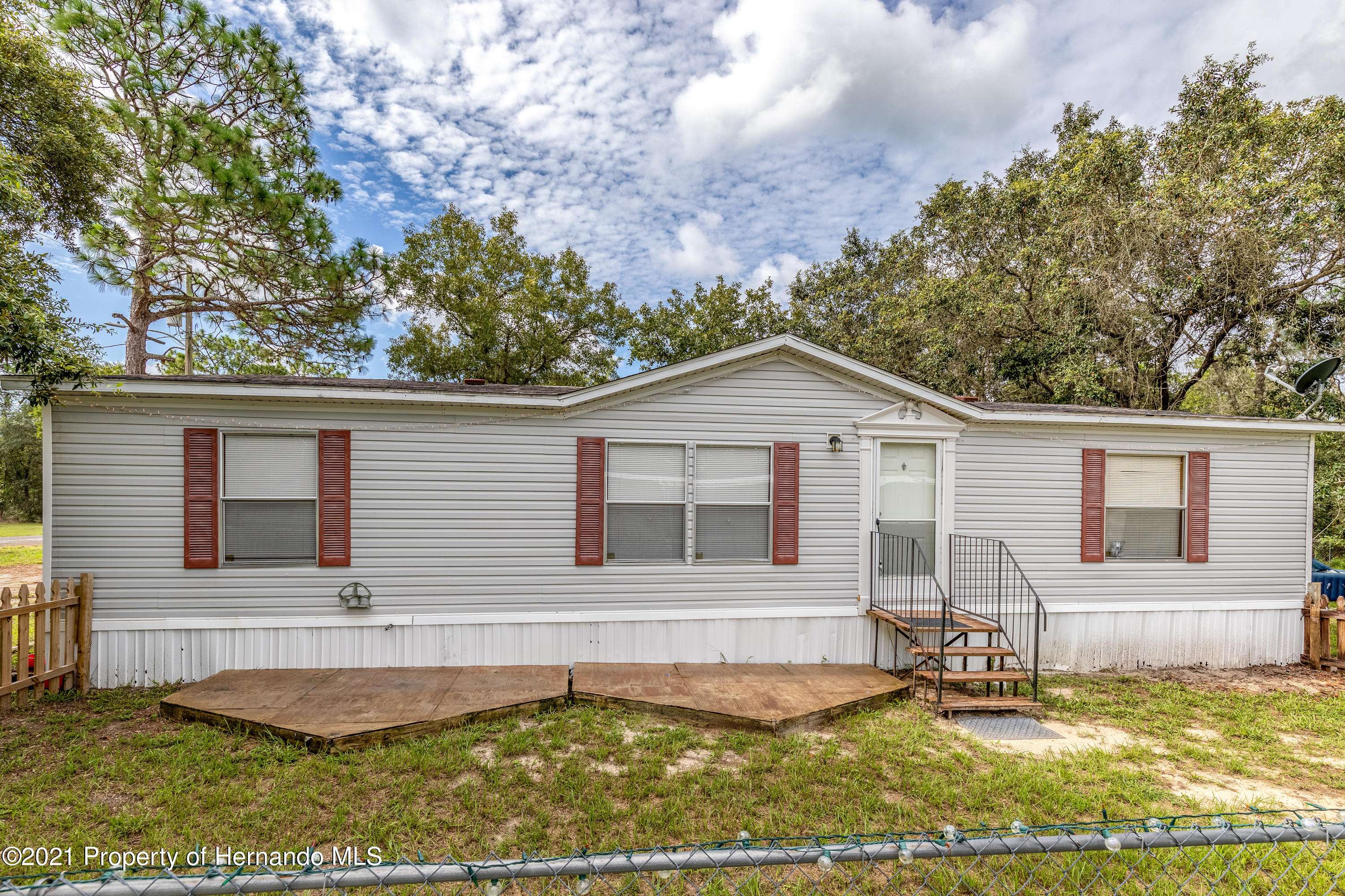 Lecanto, FL 34461,476 HONEY BEAR Way