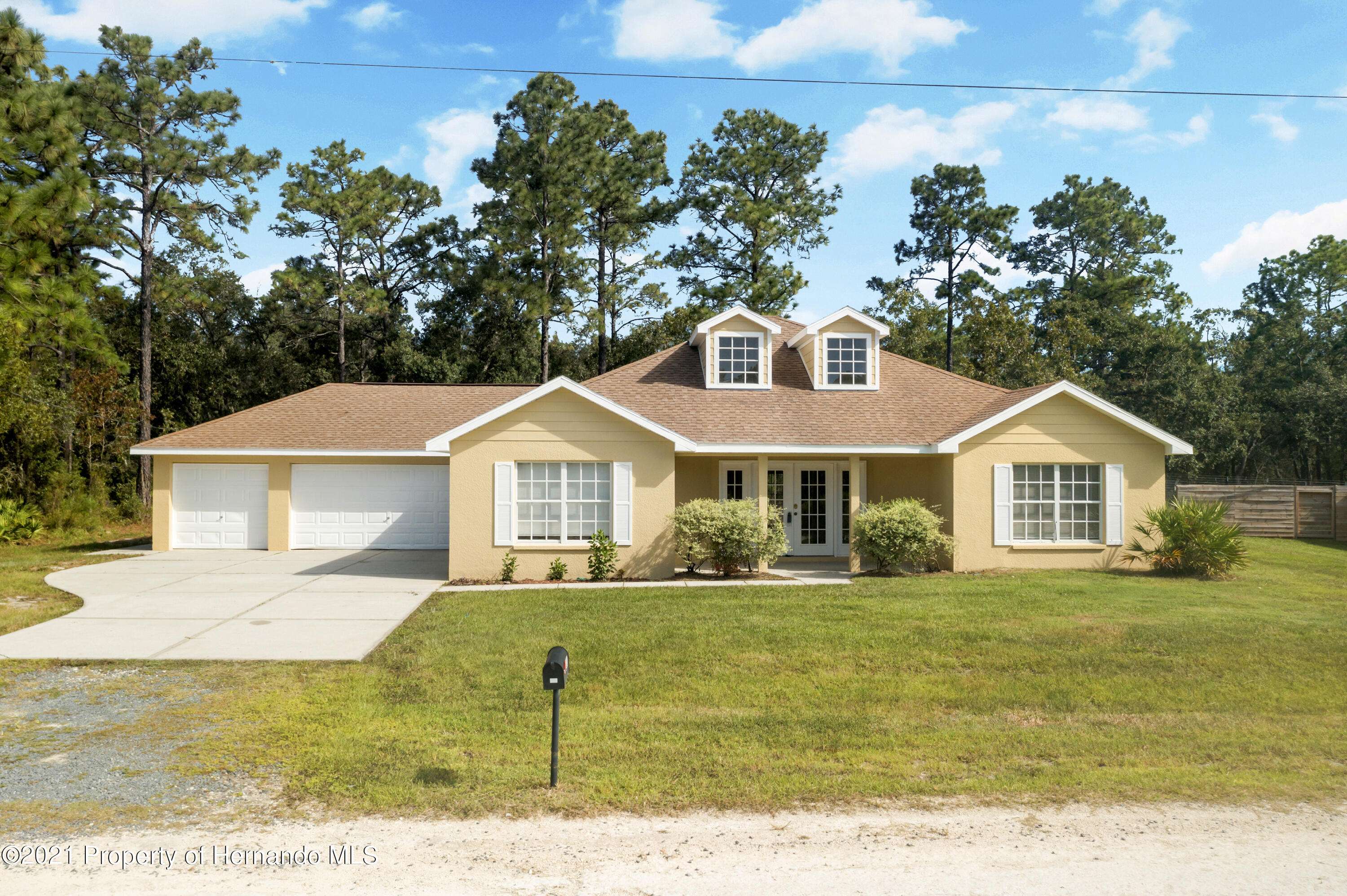 Weeki Wachee, FL 34614,11077 Sage Thrasher Avenue