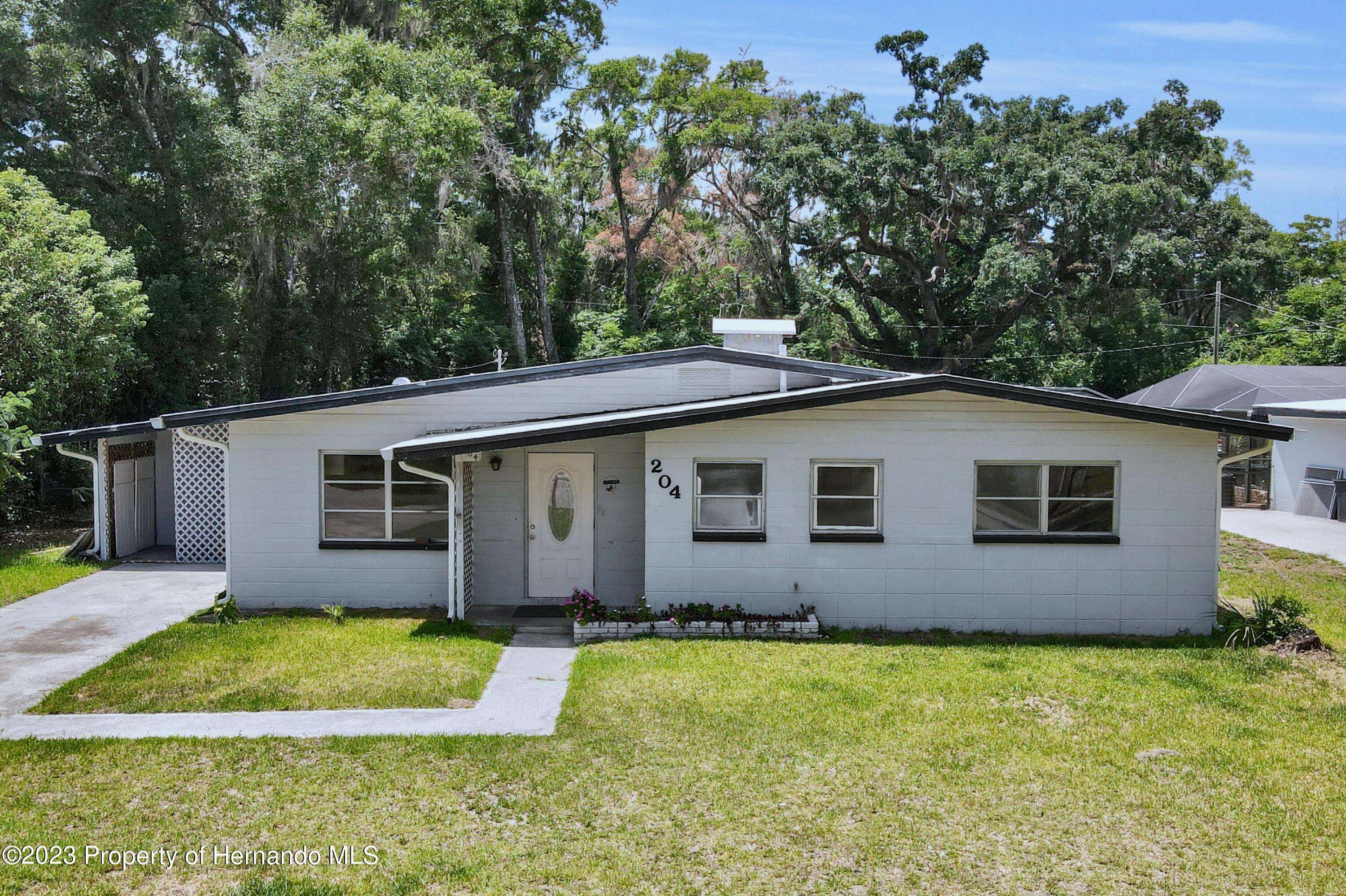 Brooksville, FL 34601,204 Dogwood Drive