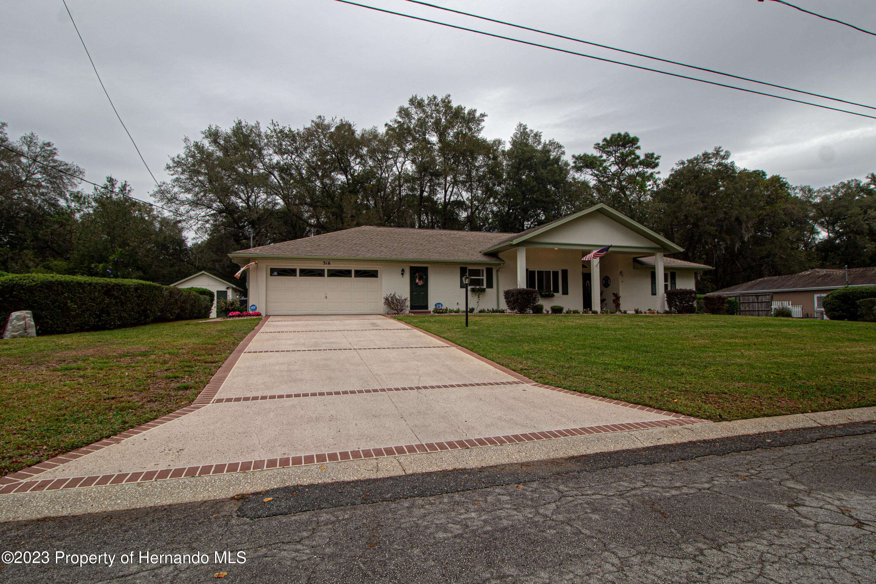 Inverness, FL 34452,316 West Harvard Street W