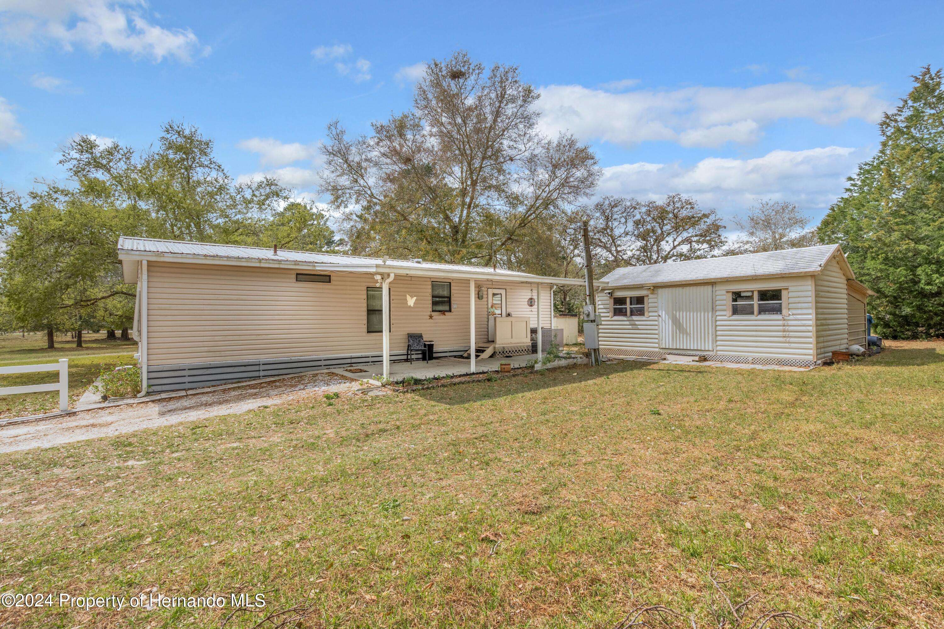 Brooksville, FL 34613,10145 Sunshine Grove Road