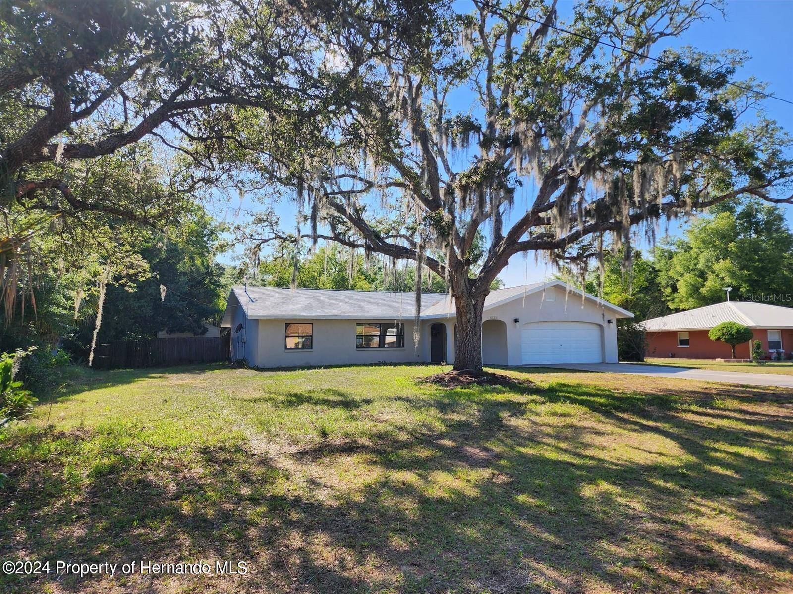 Dade City, FL 33523,6135 Fairway Drive