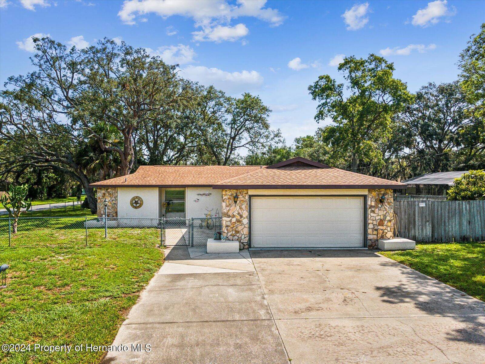 Spring Hill, FL 34606,6333 Hillview Road