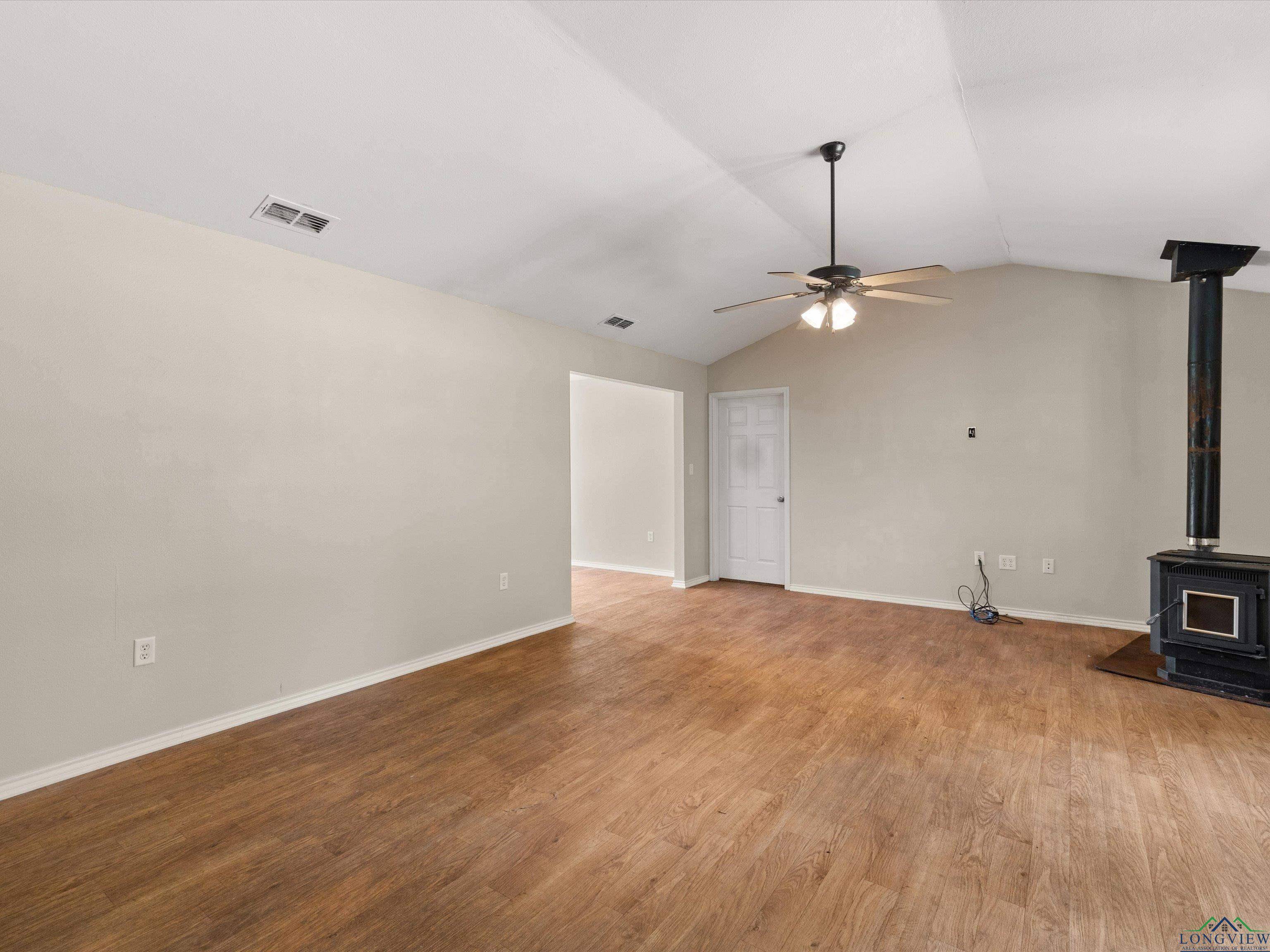 Pittsburg, TX 75686,5305 COUNTY ROAD 4875
