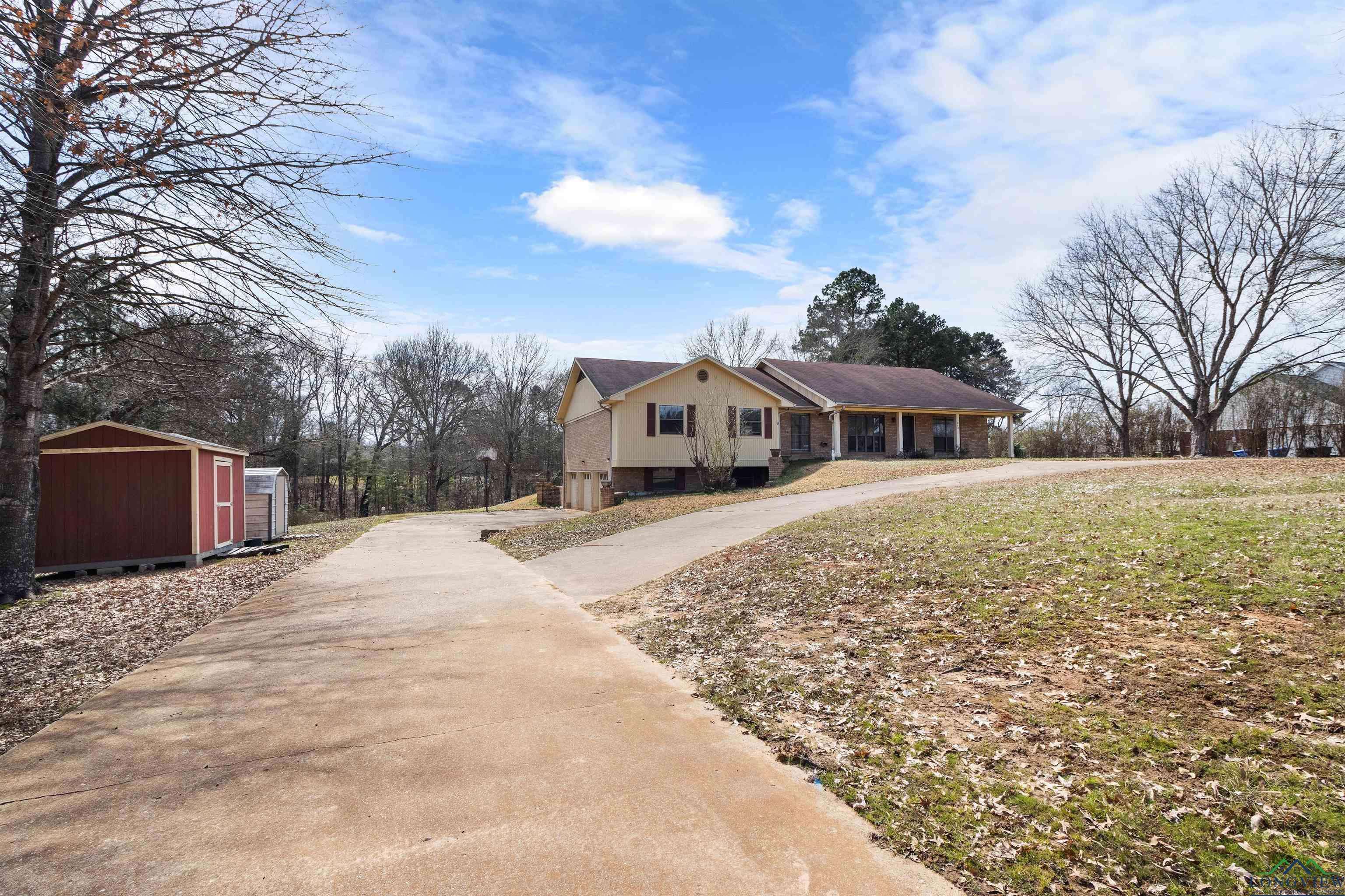 Kilgore, TX 75662,448 Hillcrest Dr