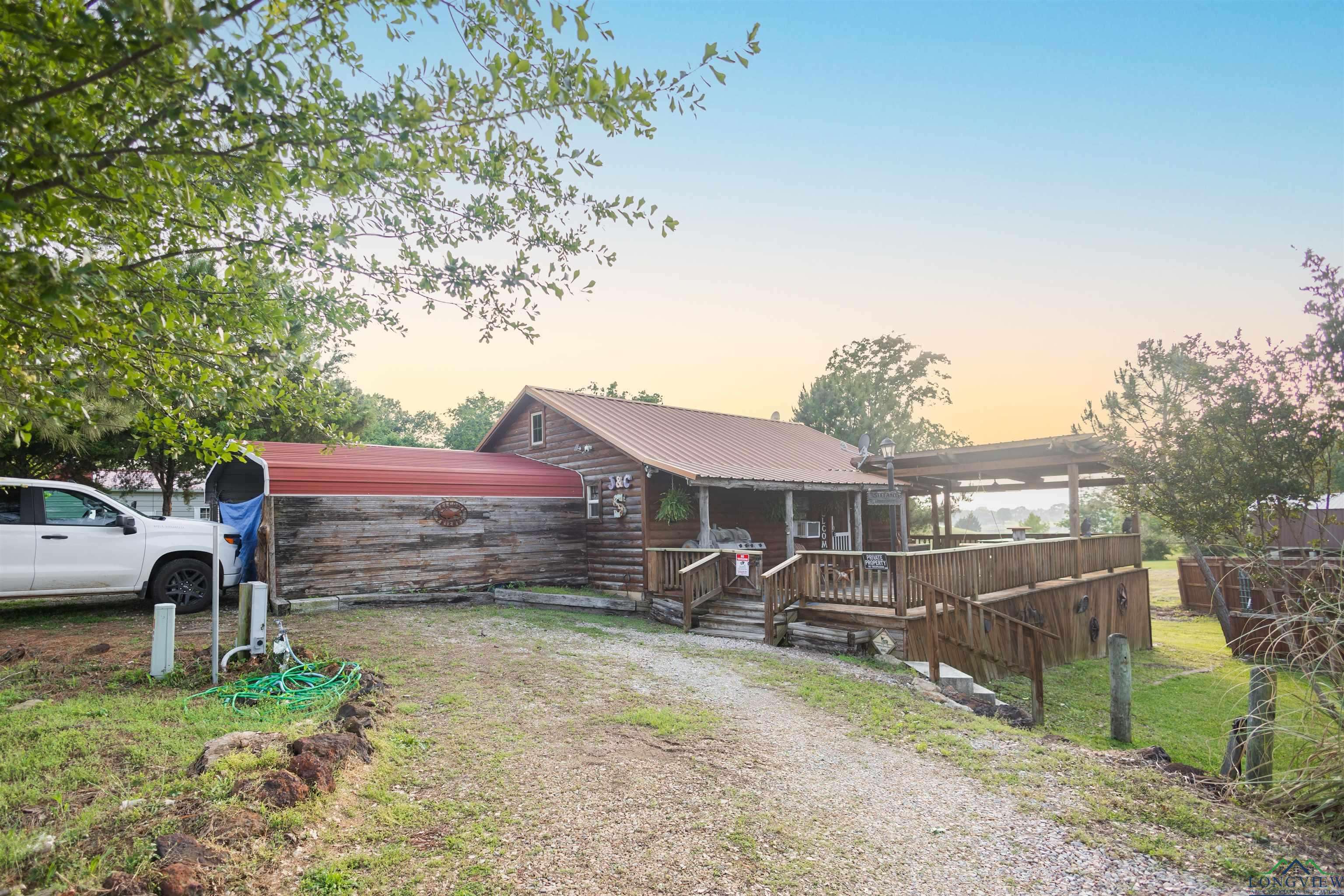 Quitman, TX 76783,809 Indian Gap