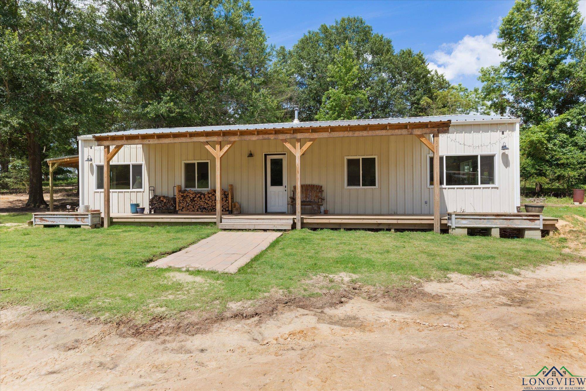 Gilmer, TX 75645,1076 Paw Paw Rd.