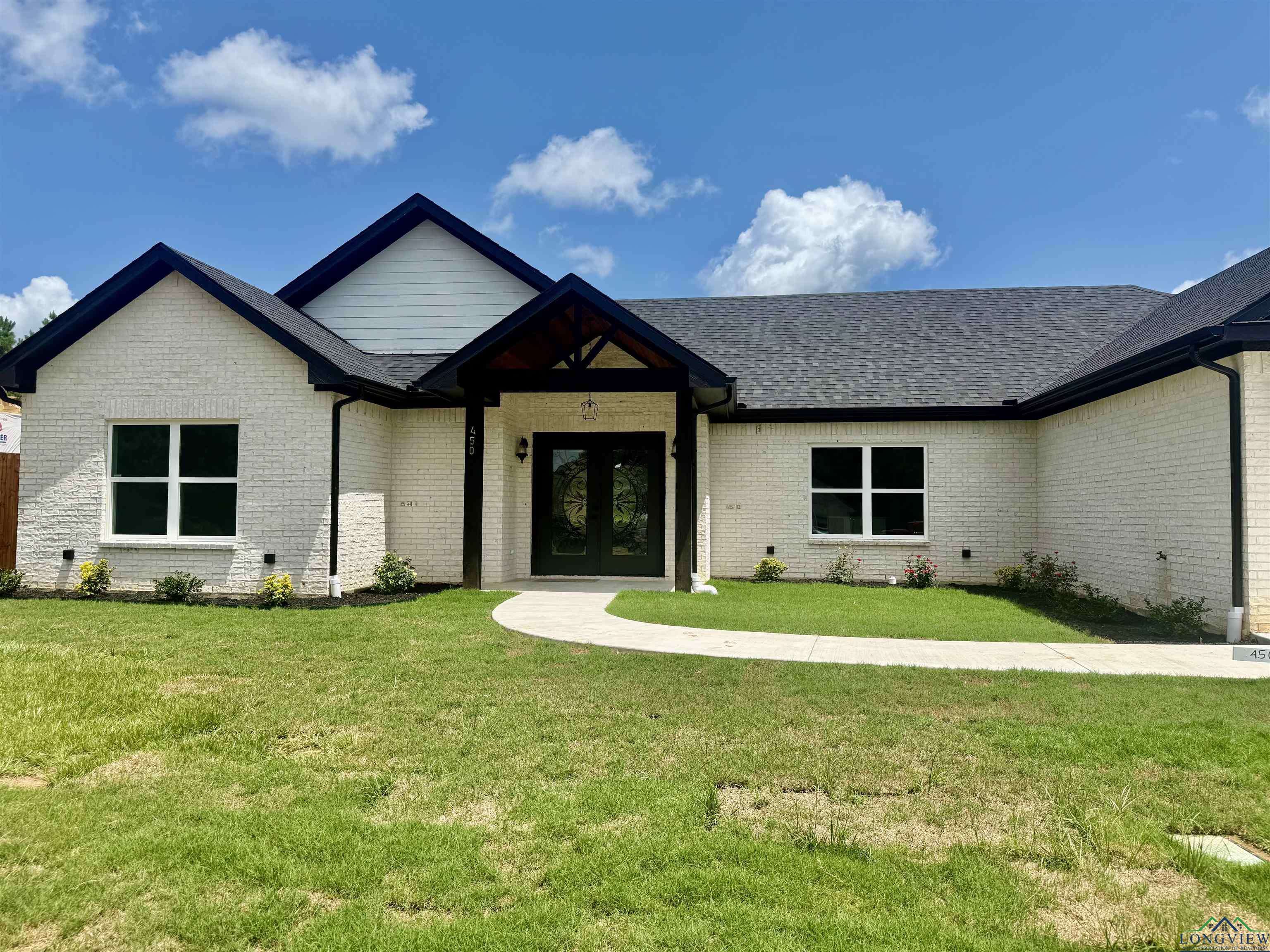 Kilgore, TX 75662,450 Ann St