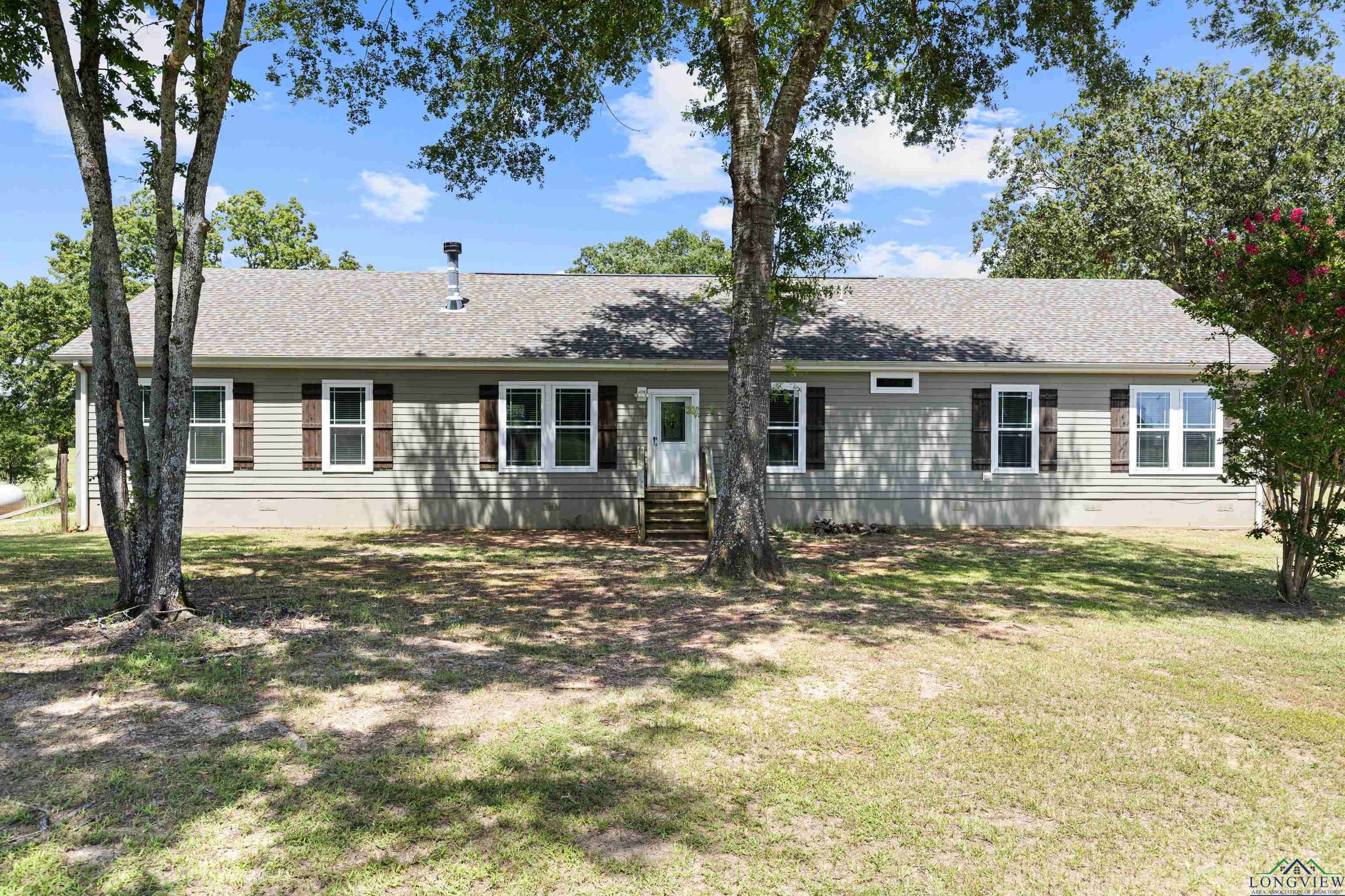 Henderson, TX 75654,10612 CR 471