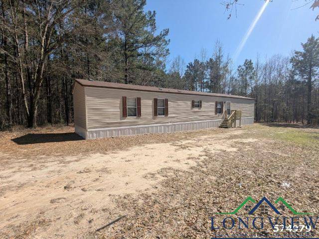 Atlanta, TX 75551,570 County Rd 3325