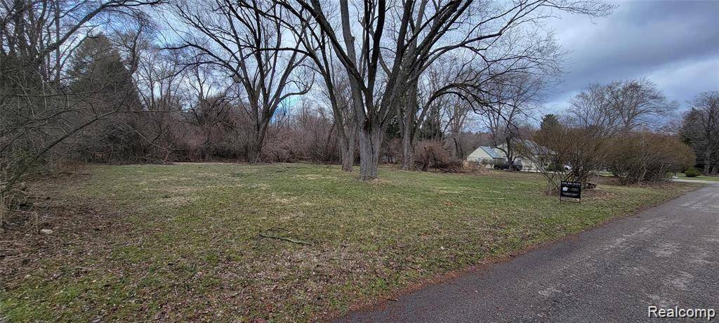 Southfield, MI 48033,0 McAllister Street