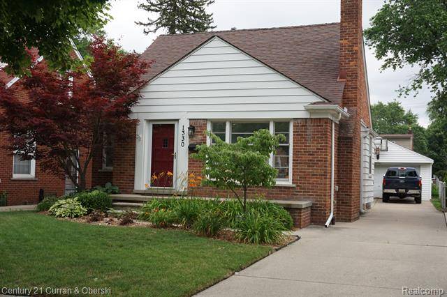 Dearborn, MI 48128,1330 ROBINDALE Avenue