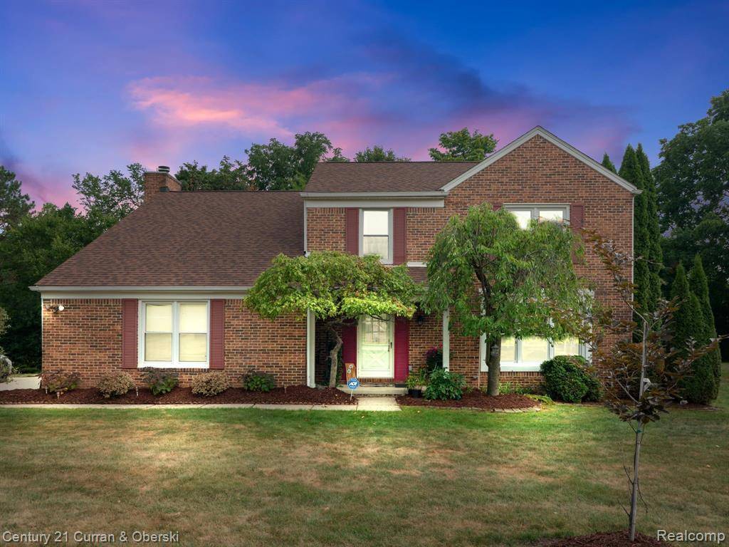Troy, MI 48085,64 GLENSHIRE Drive