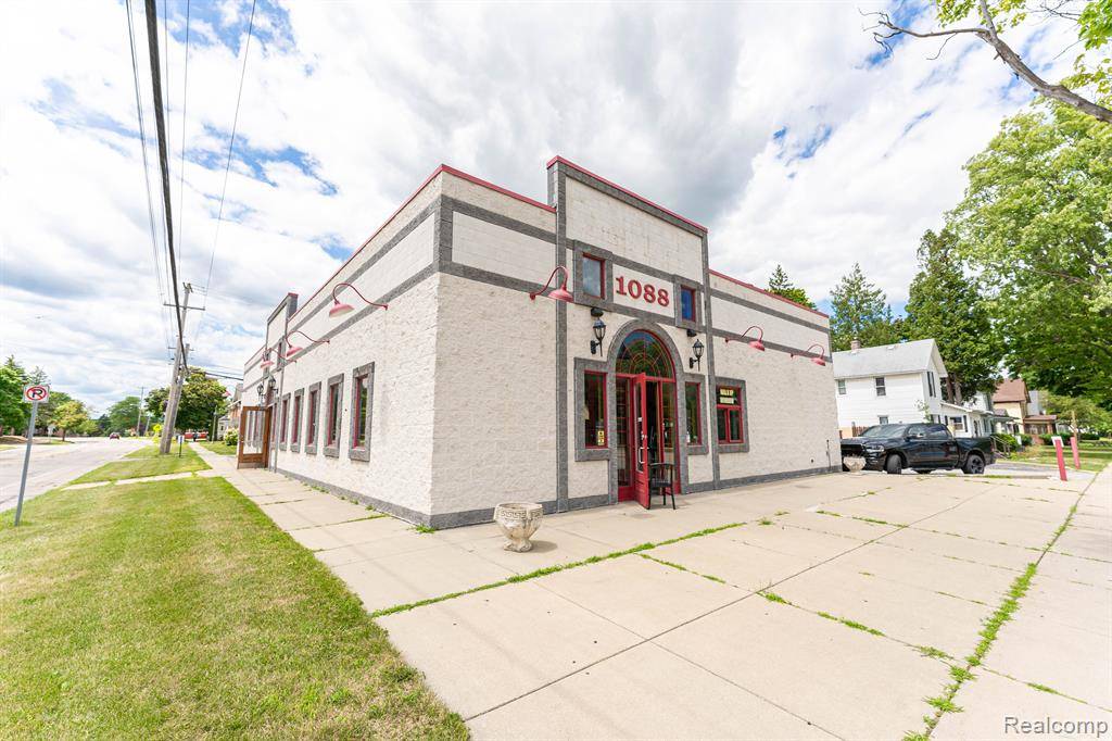 Mt. Pleasant, MI 48858,1088 S UNIVERSITY Street