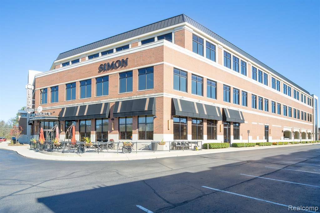 Bloomfield Hills, MI 48304,37000 WOODWARD Avenue Suite 215