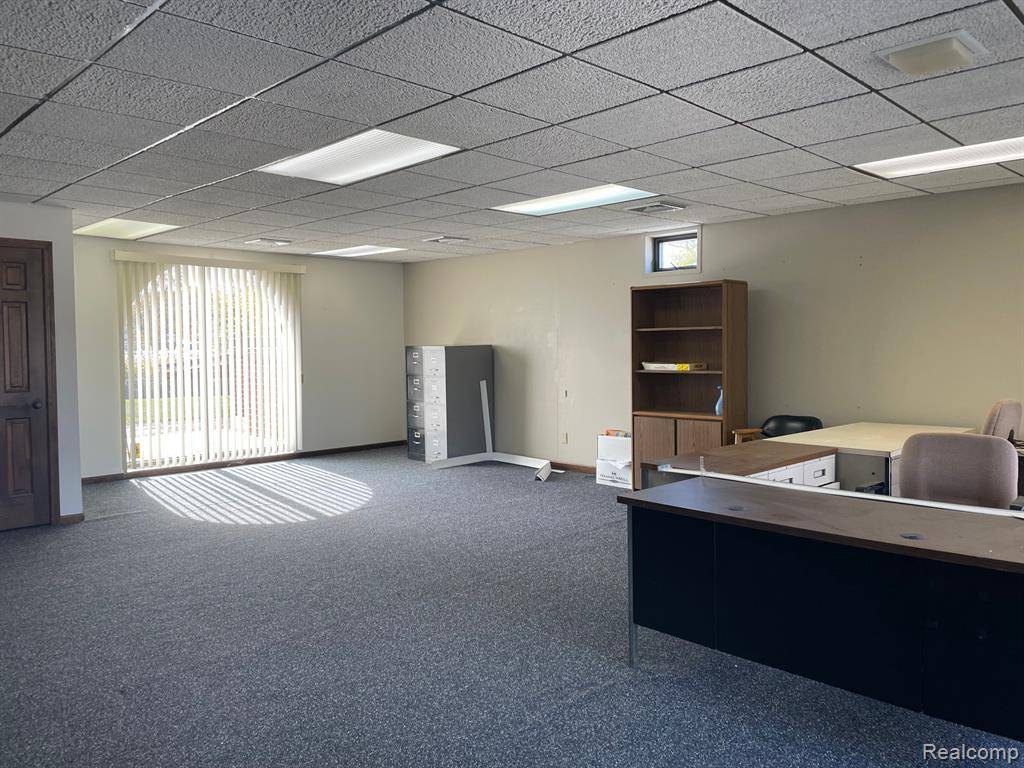 Flint Twp, MI 48507,1187 W BRISTOL Road