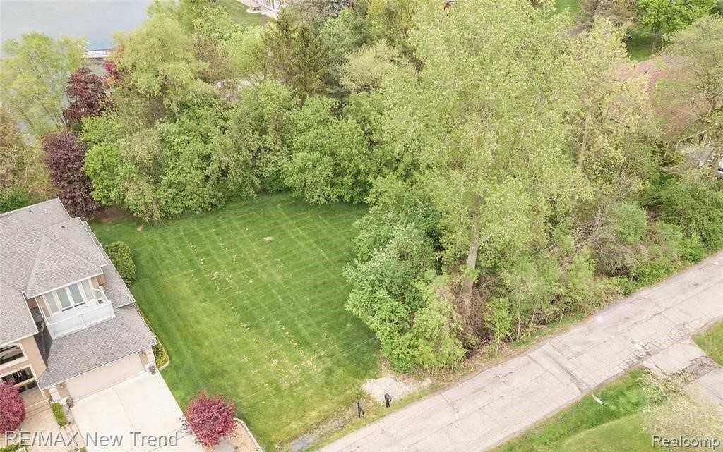 West Bloomfield Twp, MI 48323,0000 PUTNAM