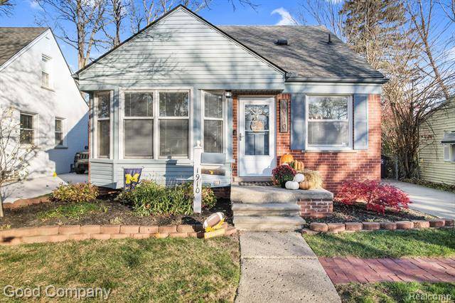 Royal Oak, MI 48073,1910 CLIFTON Avenue