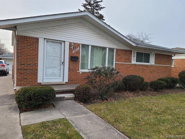 St. Clair Shores, MI 48082,30043 ELMGROVE Street