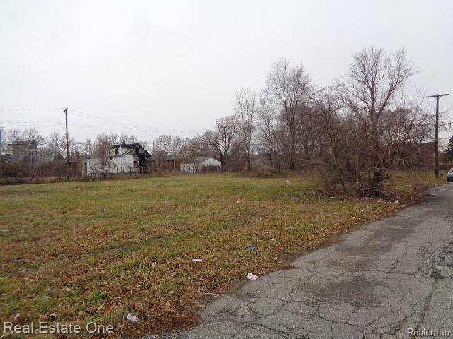 Detroit, MI 48207,2706 HENDRICKS Street