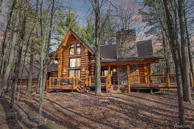 Standish Twp, MI 48658,3416 PINE RIDGE Court