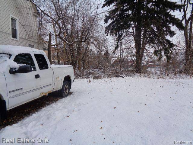 Detroit, MI 48207,3104 HELEN Street